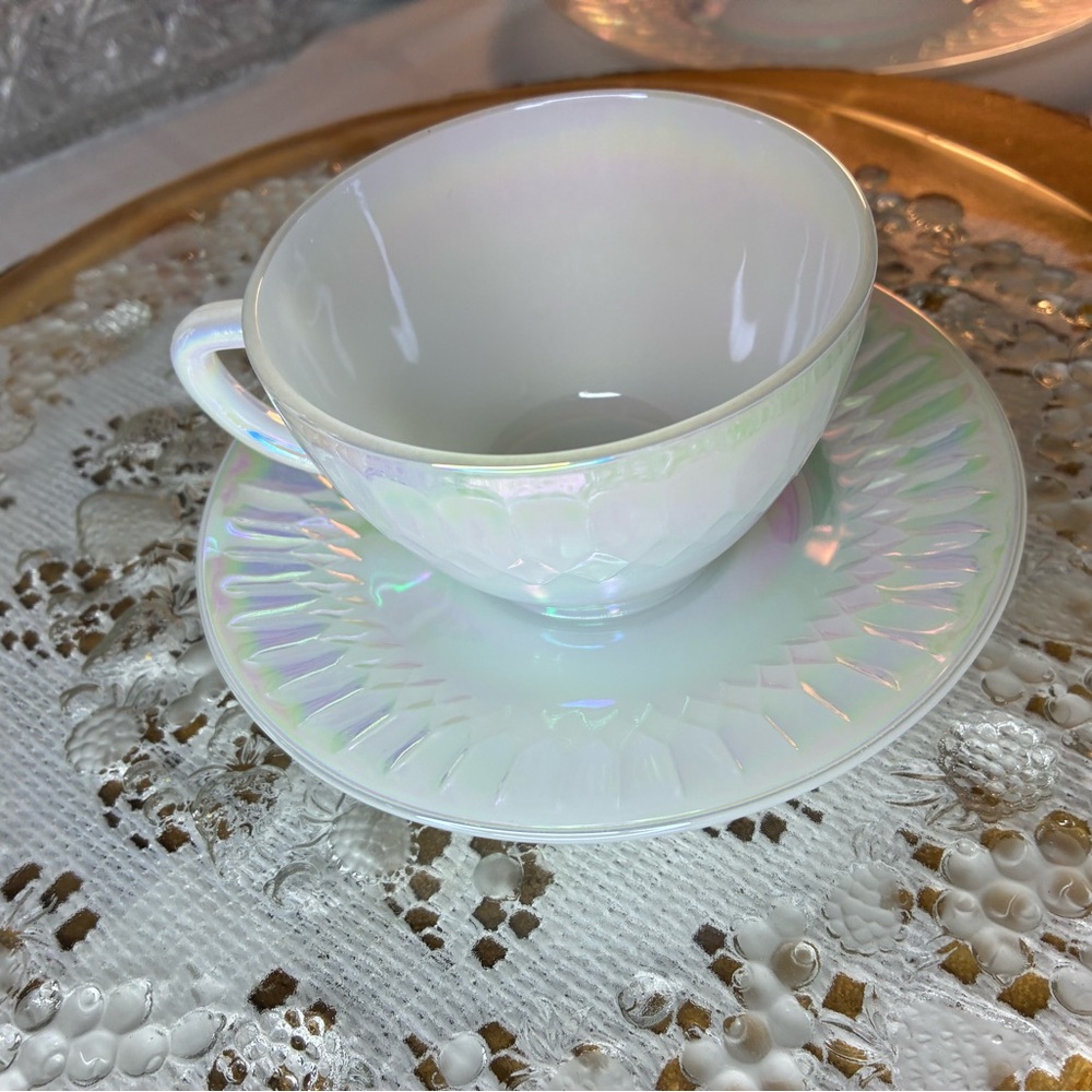Federal glass Iridescent cup n Saucer